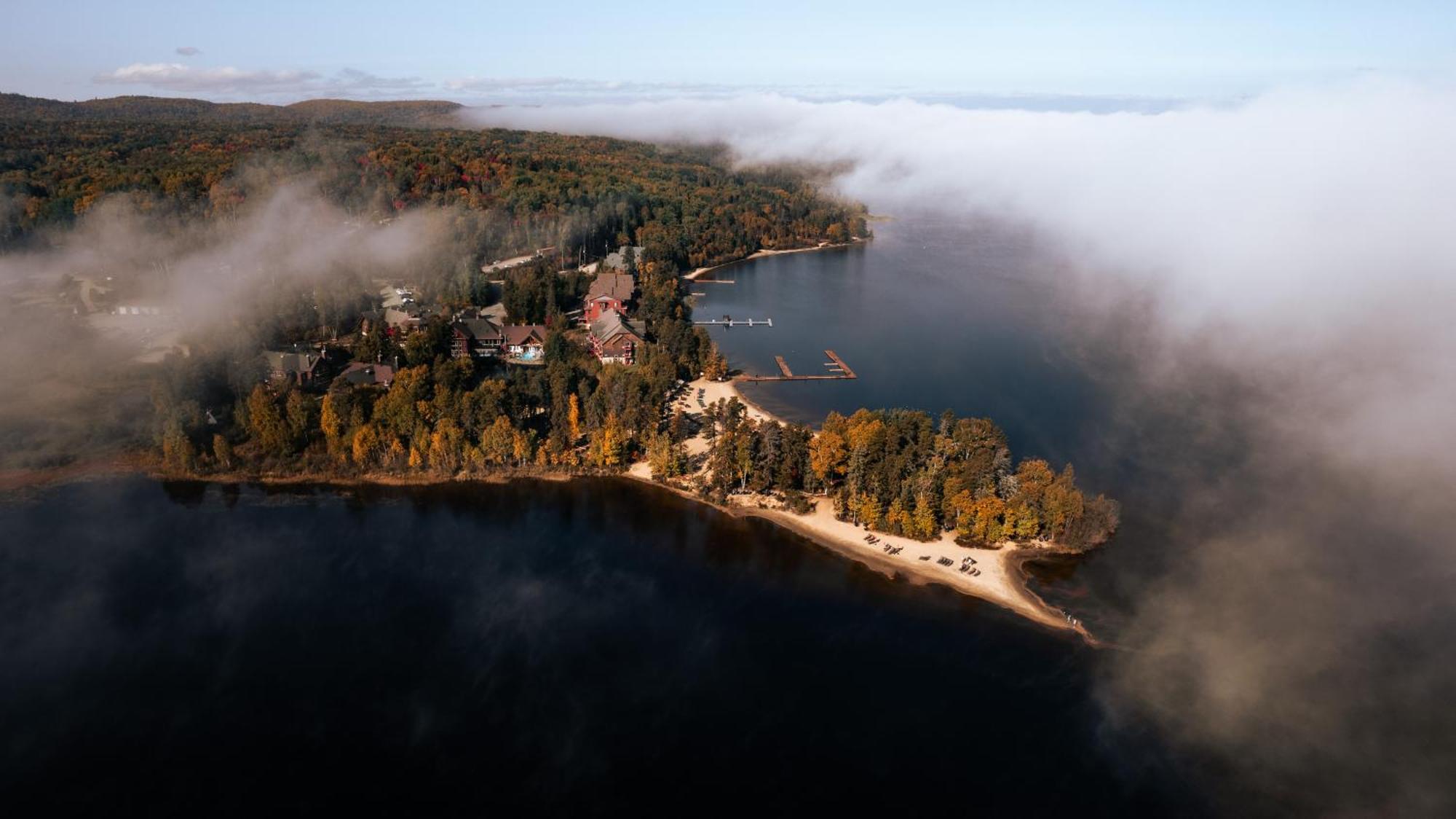 Auberge Du Lac Taureau Saint-Michel エクステリア 写真